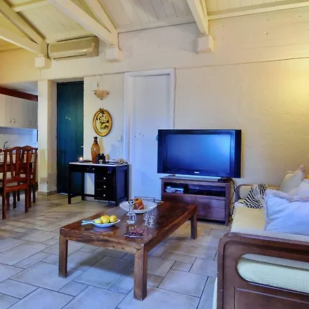 Boundos House Apartamento Barbati